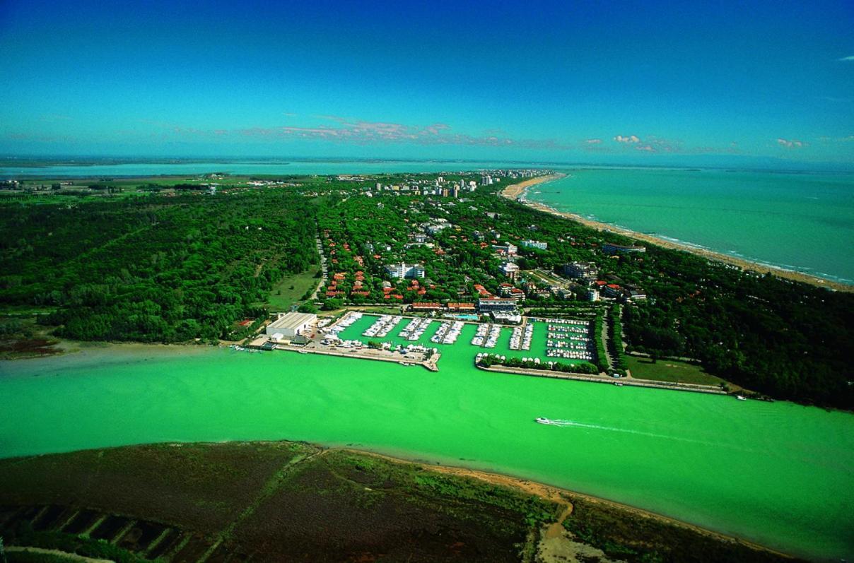 Lignano Close To The Beach Линьяно-Саббьядоро Экстерьер фото